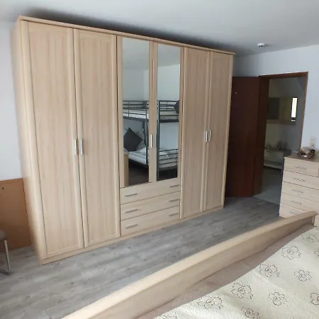 Feriendomicil Paradies דירה קיפנהיים